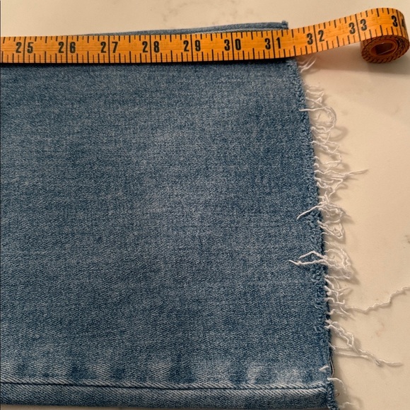 PAIGE Light Blue High Rise Denim Jeans Laurel Canyon Size 28 - Picture 6 of 7